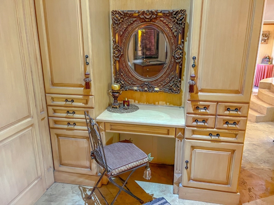 5 Bedroom Property for Sale in Maraldi Estate Free State